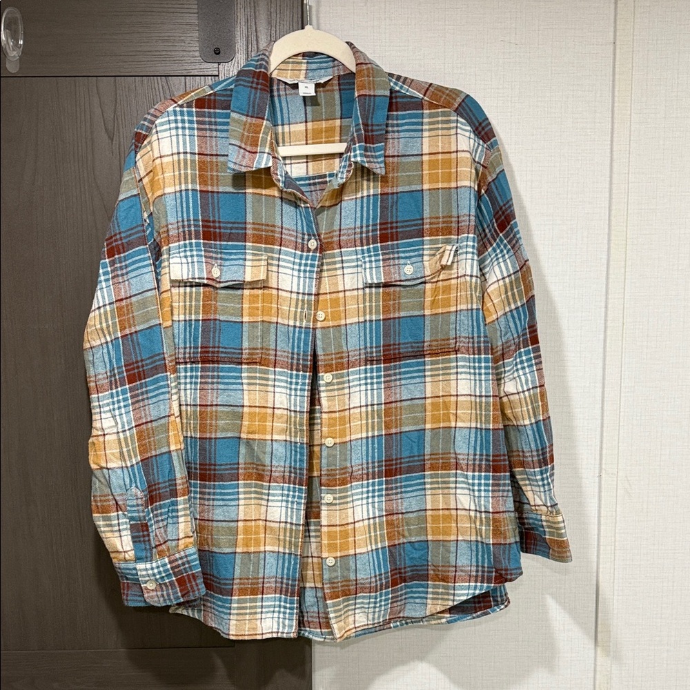 Ladies Old Navy Blue and Brown Plaid Flannel Shirt